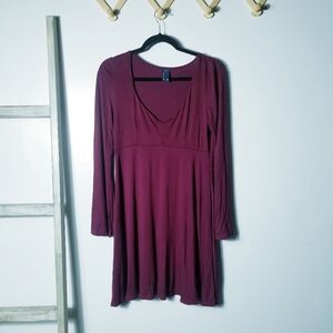 NWOT SOLA LA FE WOMEN'S BURGUNDY DRESS SIZE LARGE